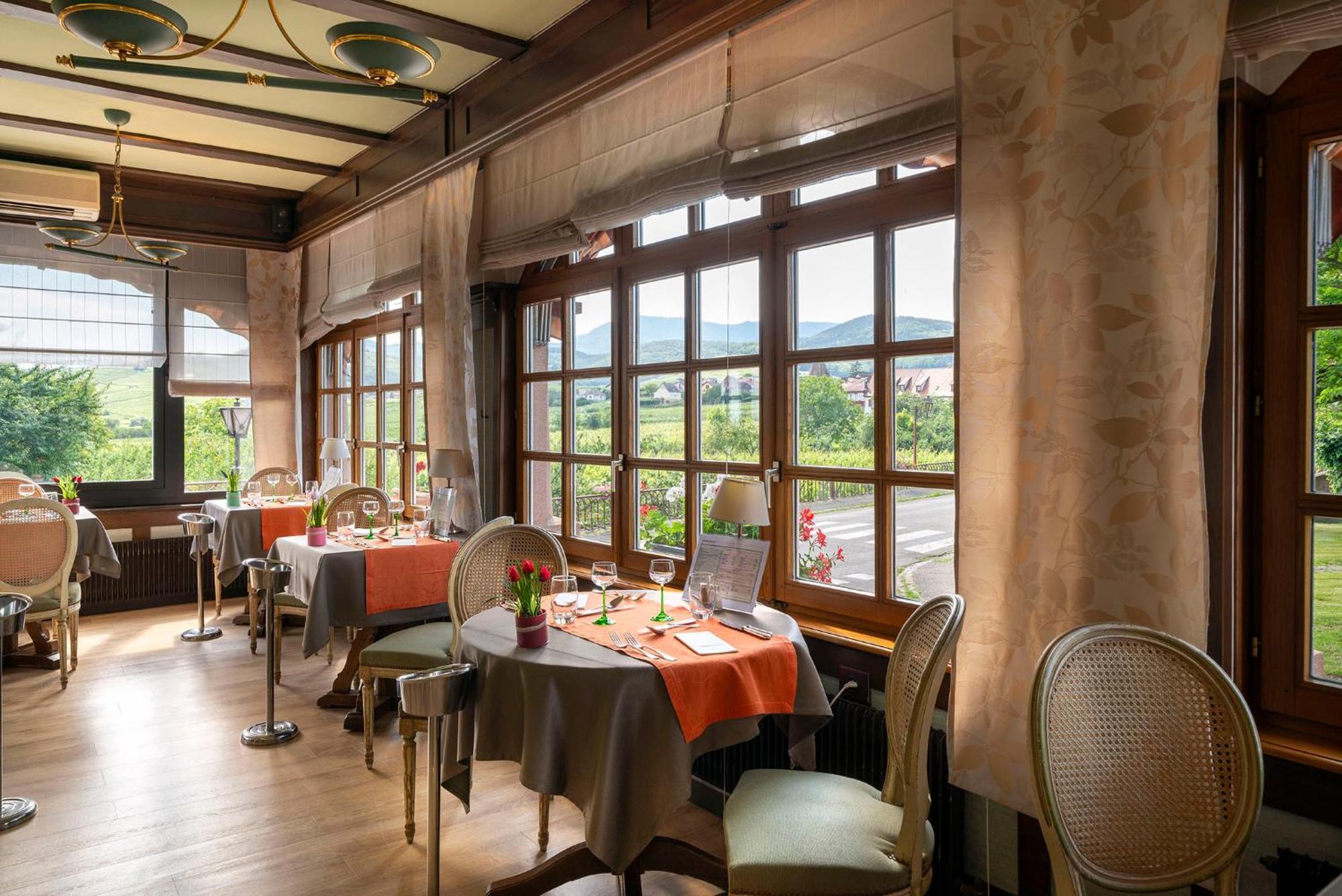 Hotel Munsch Restaurant & Wellness, Colmar Nord - Haut-Koenigsbourg Saint-Hippolyte  Esterno foto