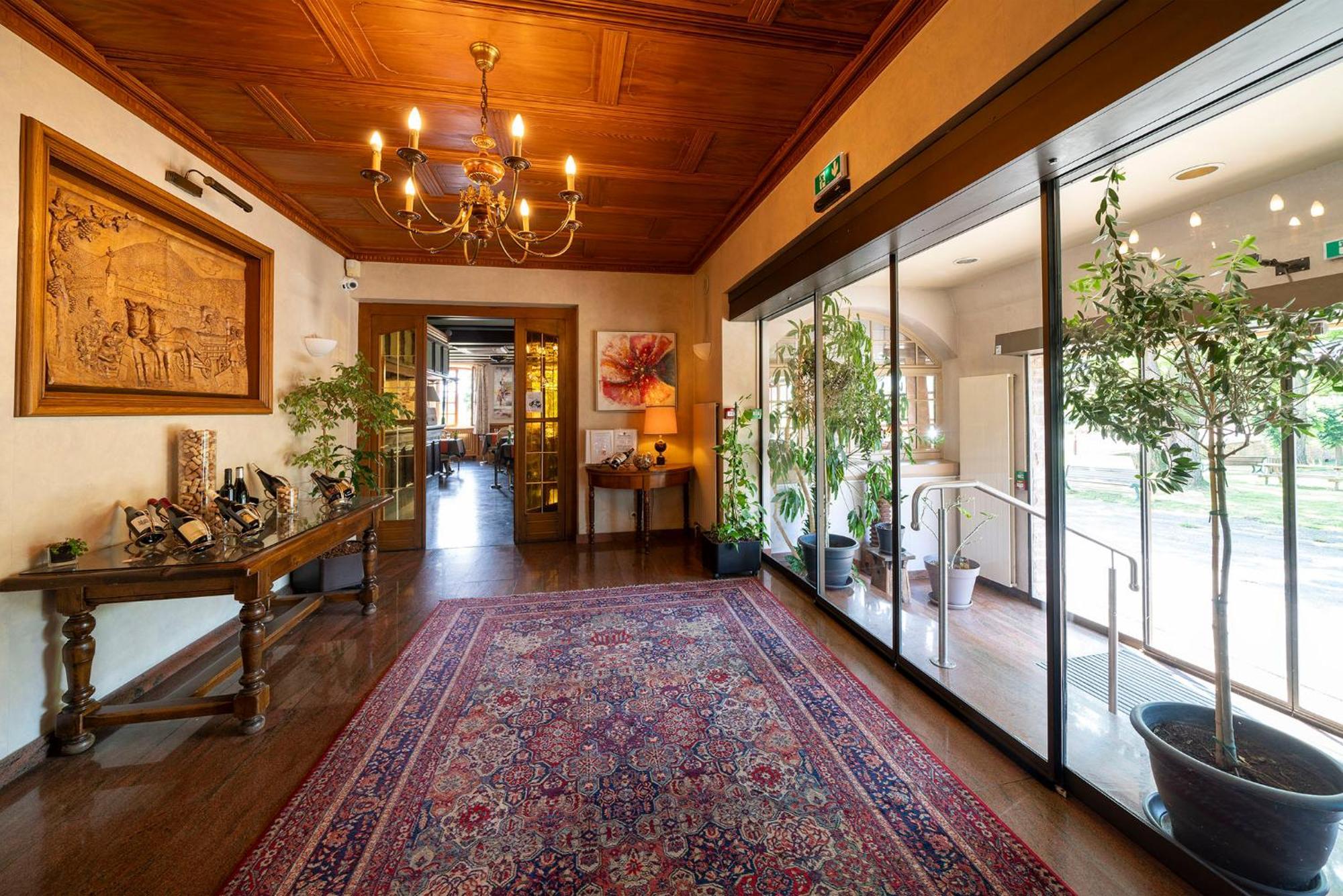 Hotel Munsch Restaurant & Wellness, Colmar Nord - Haut-Koenigsbourg Saint-Hippolyte  Esterno foto